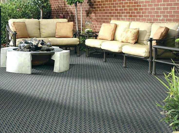 Selecting the Right Outdoor Carpeting for Your Space