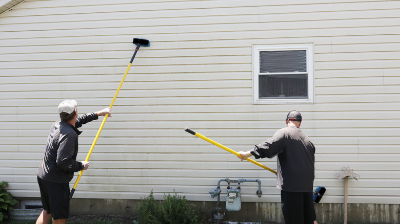 How to Clean and Care for Your Homes Siding