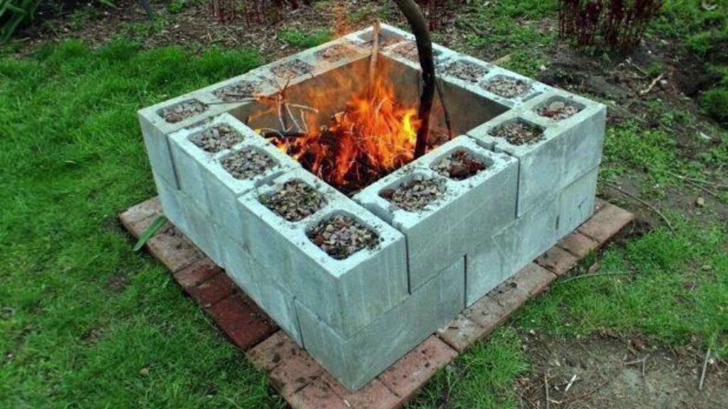 How to Build a Fire Pit That Everyone Will Love