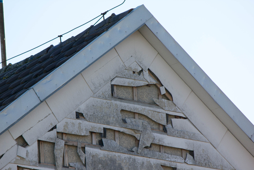 How to Effectively Repair Damaged Siding Trim